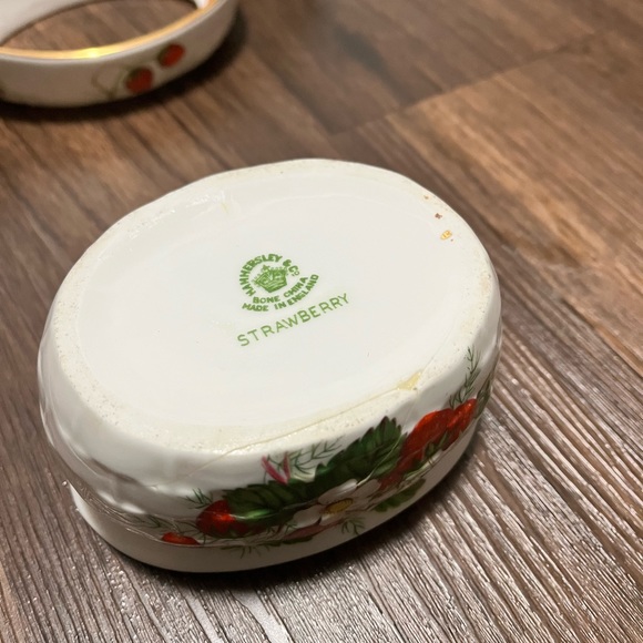 Vintage English Strawberry Tea Set Hammersley & Co. 11 pieces - Picture 3 of 10